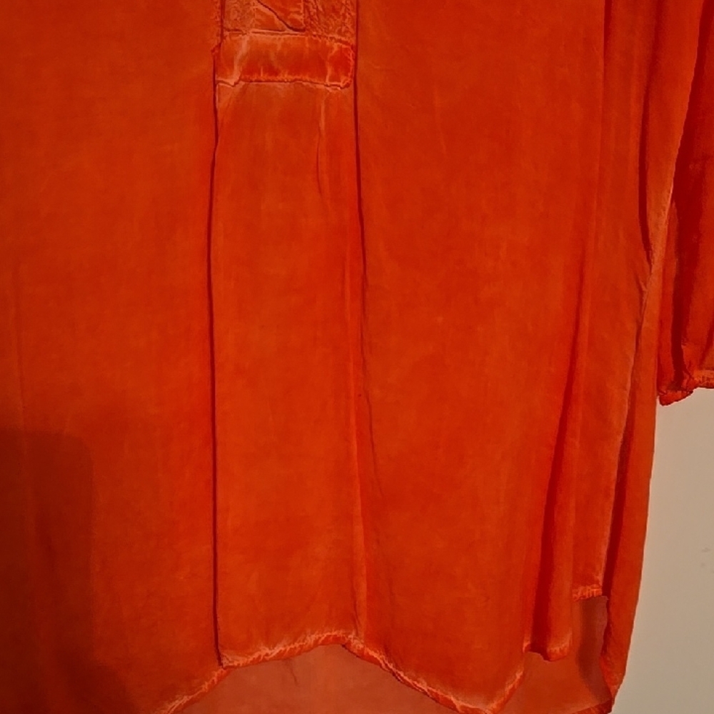 Democracy Vibrant Orange Tunic Top - Picture 9 of 9